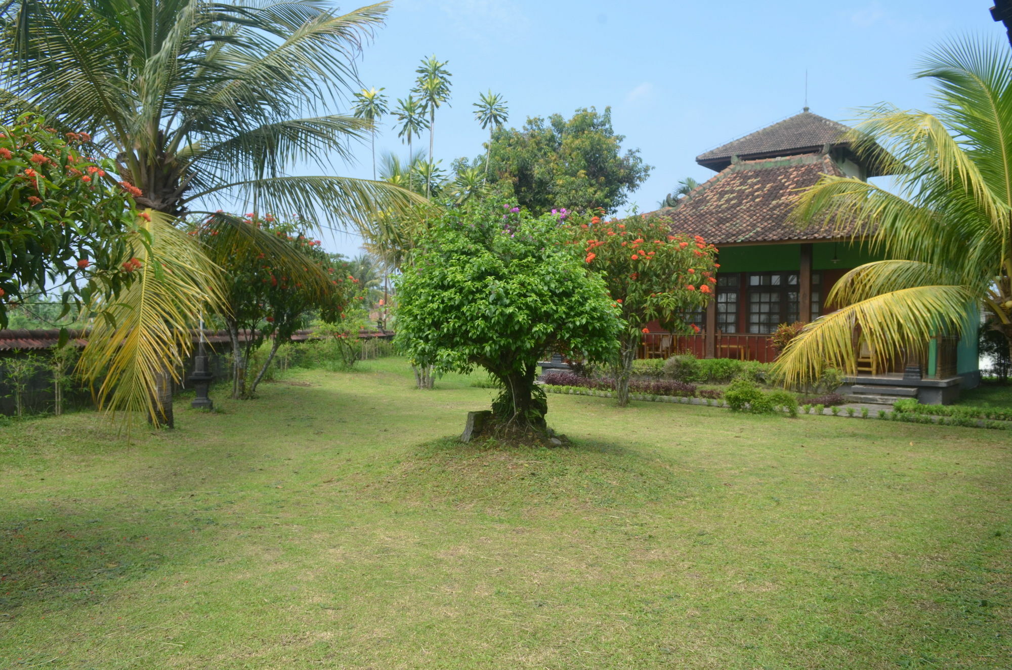 Poeri Devata Resort Hotel Tempelanlage Tempelanlage Prambanan Exterior foto